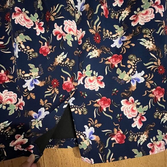 Philosophy Women’s Navy Multi in Floral Print Business/Office Pencil Skirt Sz-12 - Picture 5 of 7